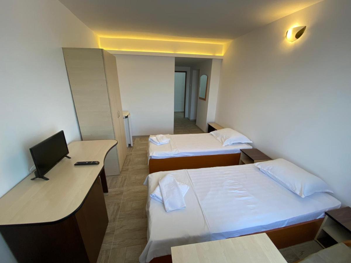 Hotel Gorj Târgu Jiu Eksteriør bilde