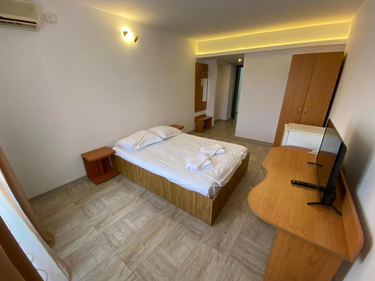 Hotel Gorj Târgu Jiu Eksteriør bilde